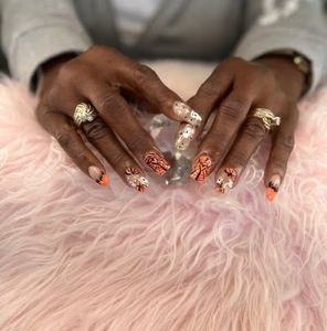 Meet your Posher, Cheryl